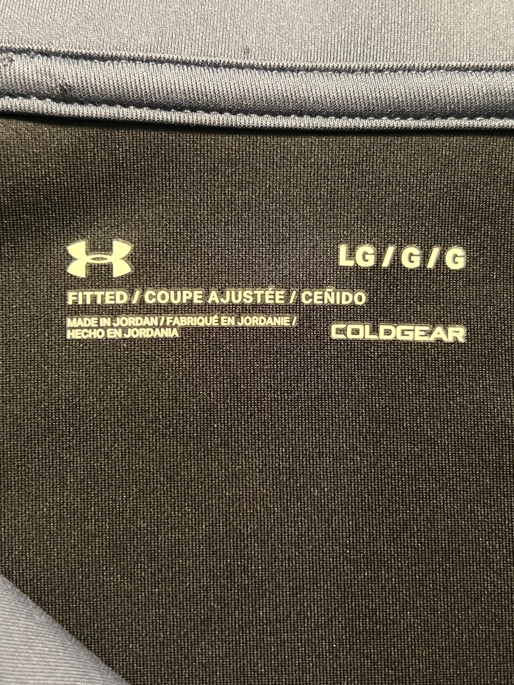 Under Armour Woman’s Large Half Zip Black/Blue Long Sleeve Top - Picture 2 of 10